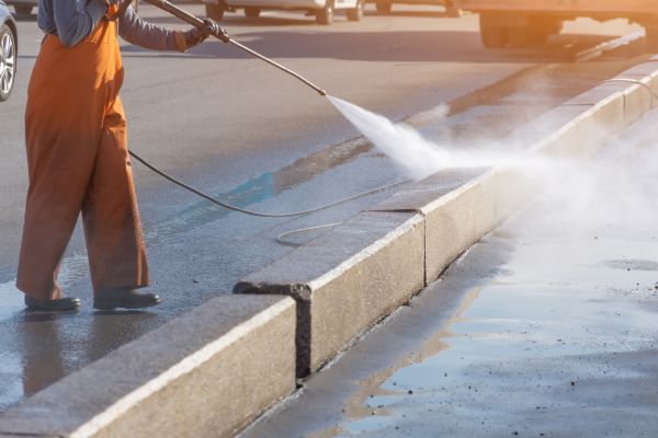 Commercial Concrete Cleaning in Kernersville