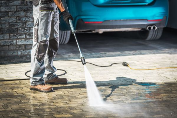 Driveway Pressure Washing in Kernersville