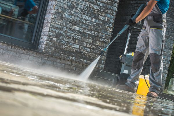 Power Cleaning in Kernersville