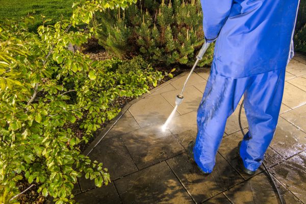 Cost of Hardscape Cleaning in Kernersville