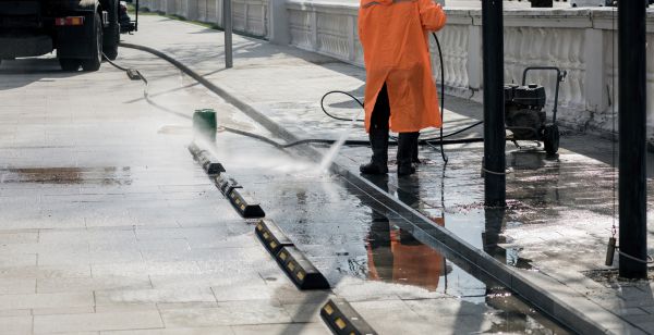 Parking Lot Pressure Washing in Kernersville