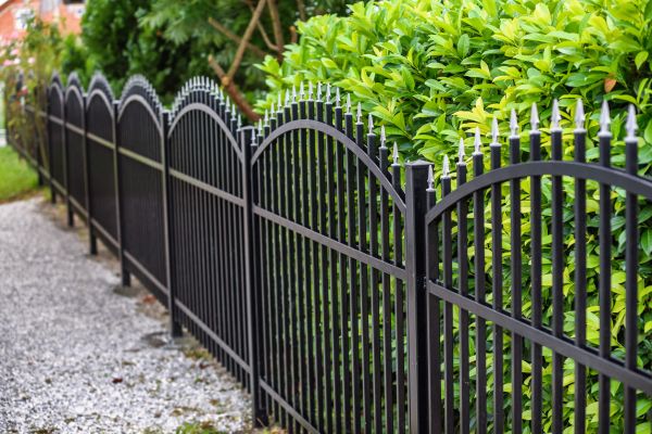 Cost of Iron Fence Pressure Washing in Kernersville