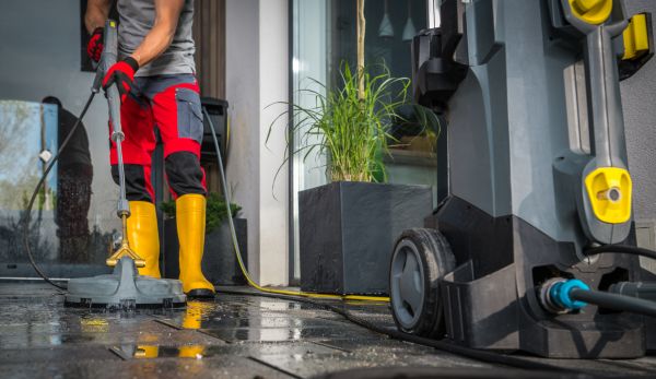 Commercial Pressure Cleaning in Kernersville