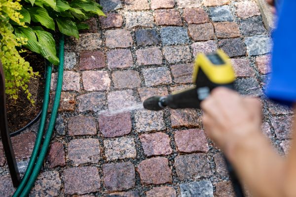 Cost of Paver Sidewalk Cleaning in Kernersville